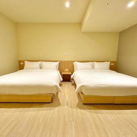 Brown House Hotel - Taipei Main Station מראה חיצוני תמונה