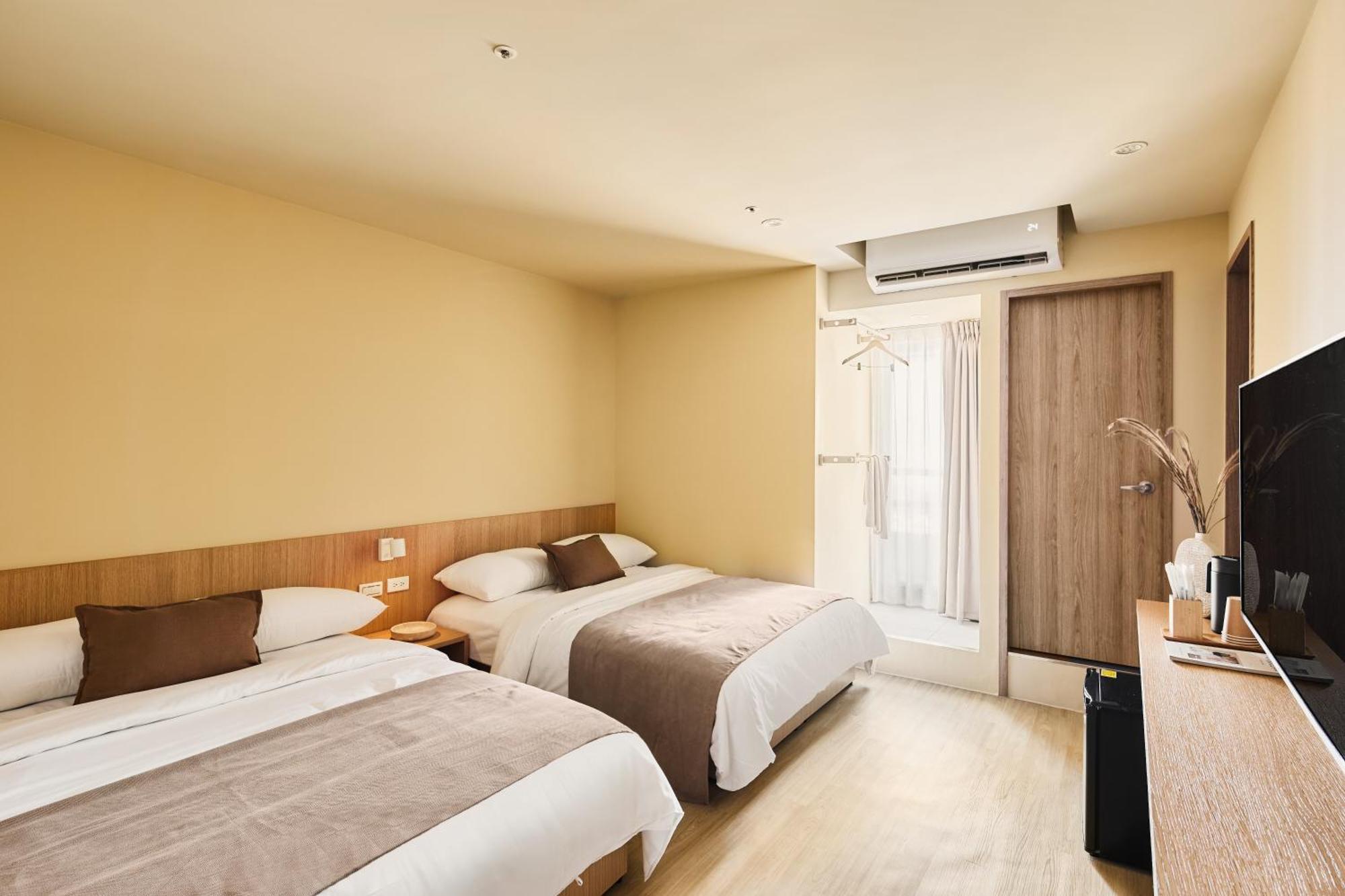 Brown House Hotel - Taipei Main Station מראה חיצוני תמונה
