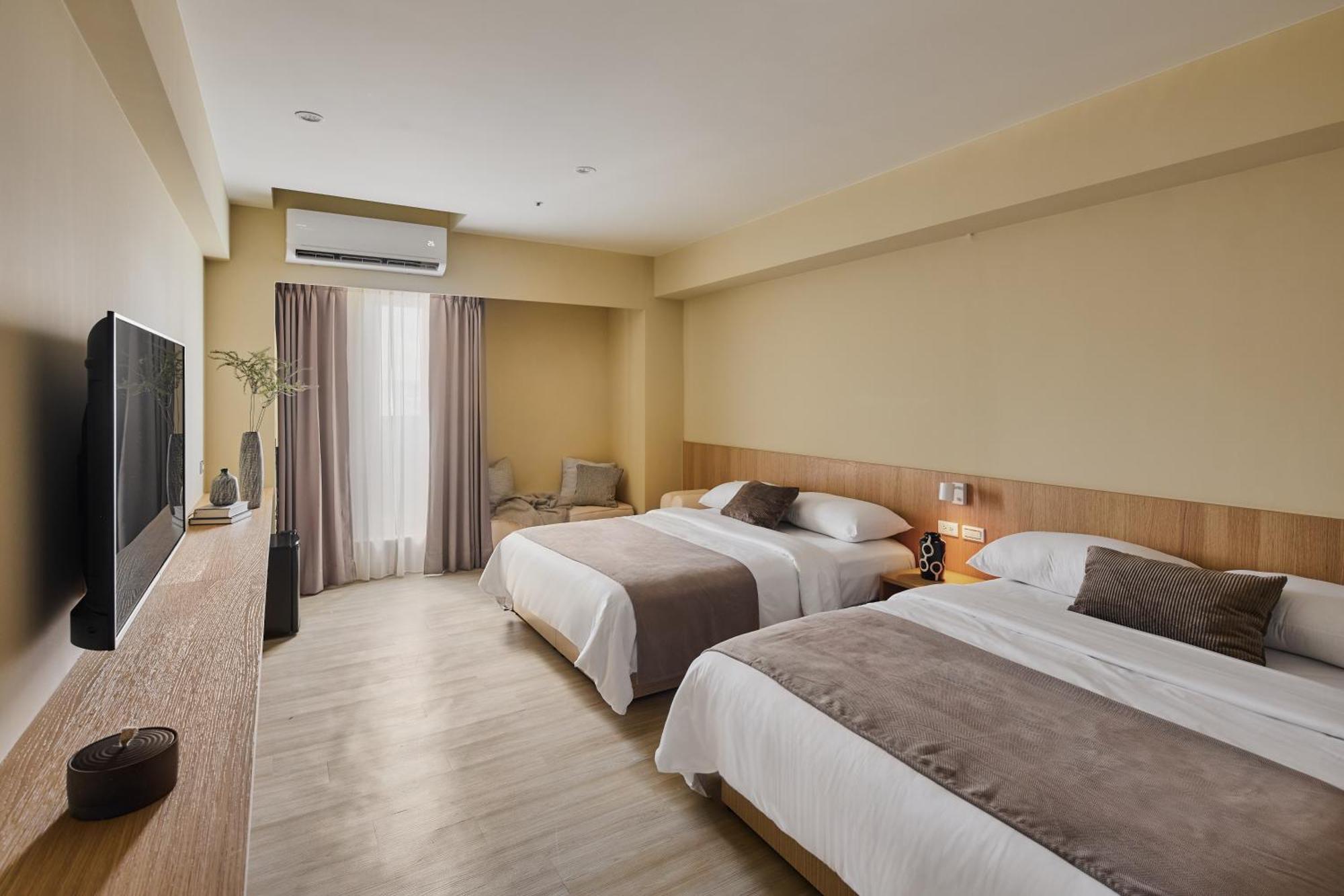 Brown House Hotel - Taipei Main Station מראה חיצוני תמונה