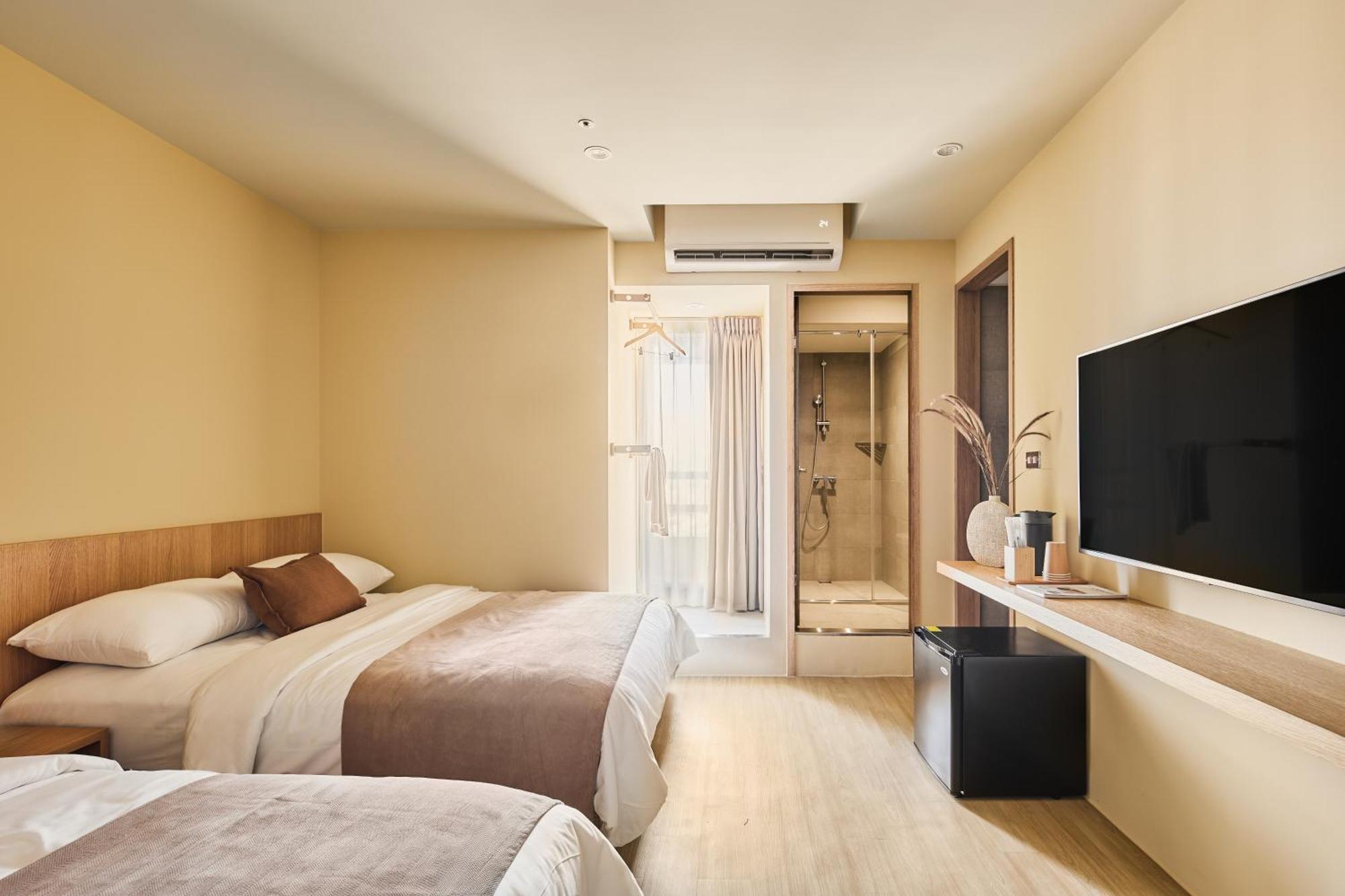 Brown House Hotel - Taipei Main Station מראה חיצוני תמונה