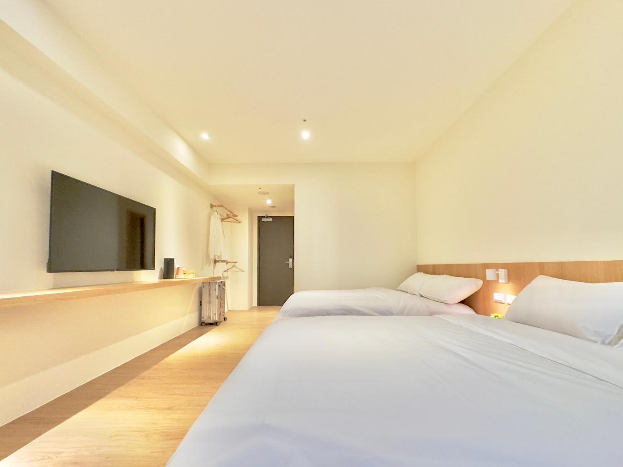 Brown House Hotel - Taipei Main Station מראה חיצוני תמונה