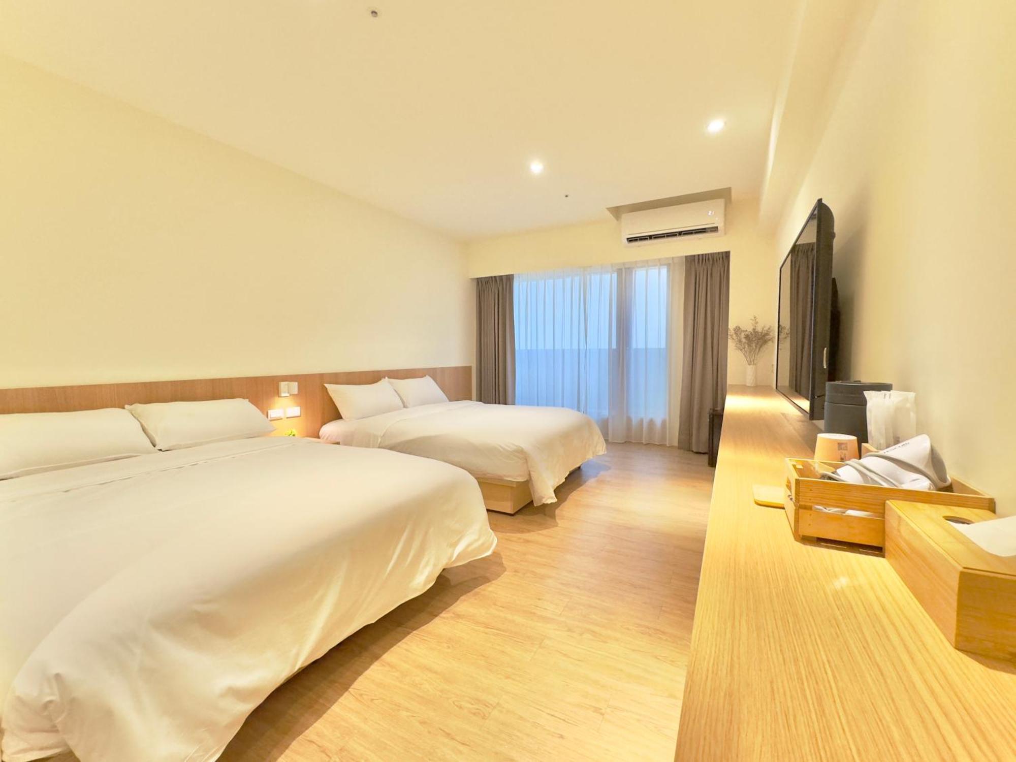 Brown House Hotel - Taipei Main Station מראה חיצוני תמונה